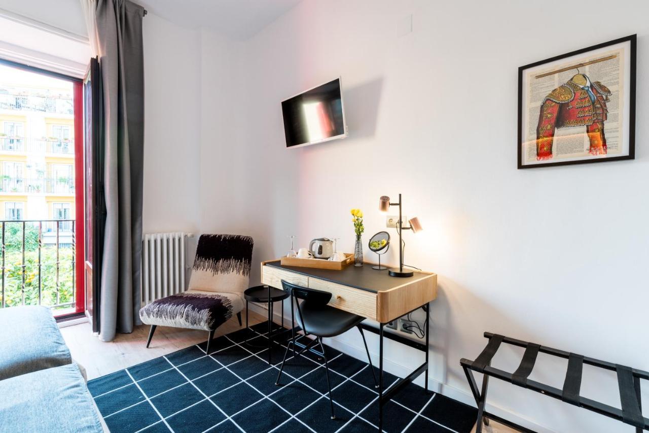 Hotel Sevilla Екстер'єр фото