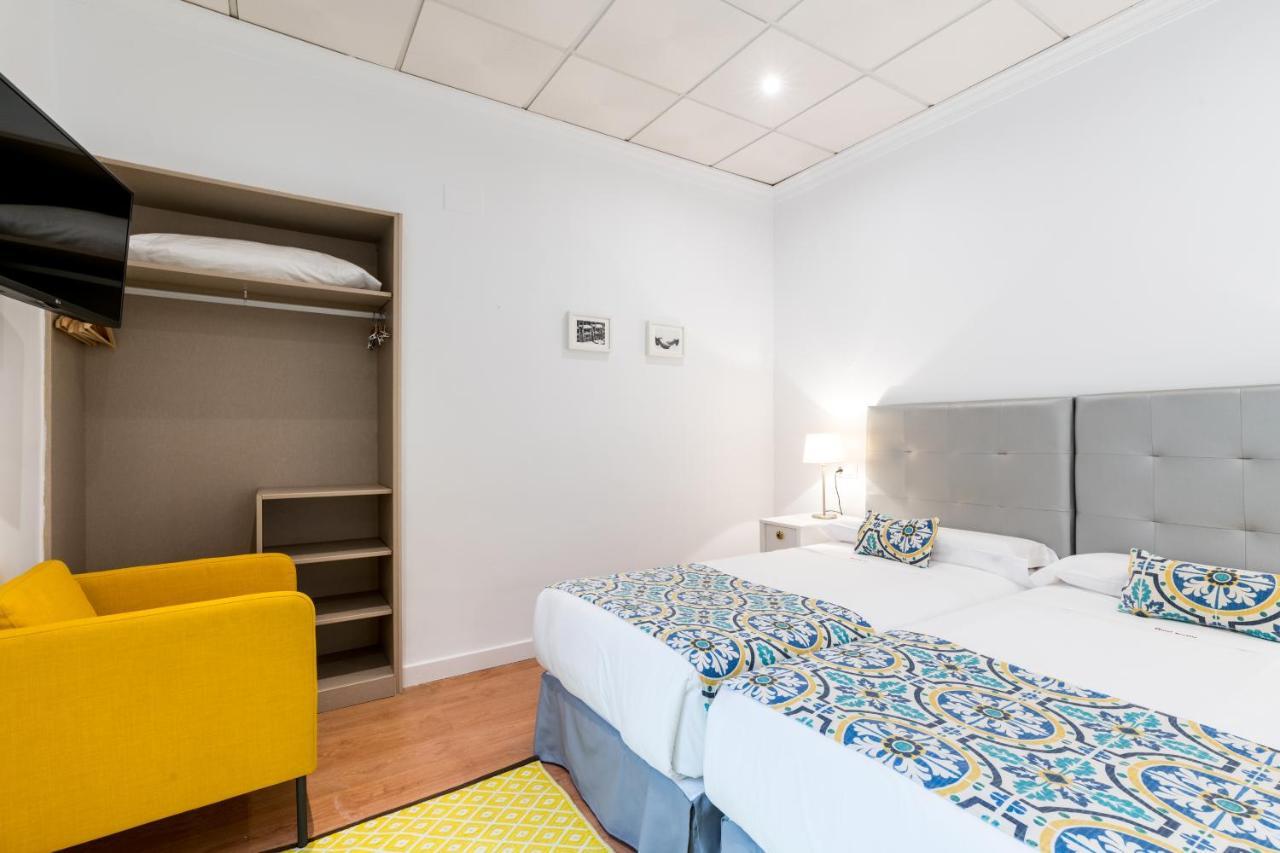 Hotel Sevilla Екстер'єр фото