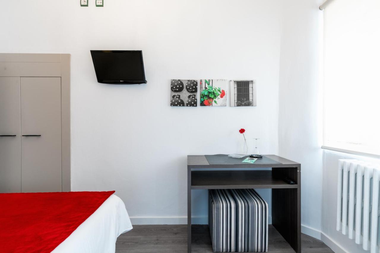 Hotel Sevilla Екстер'єр фото