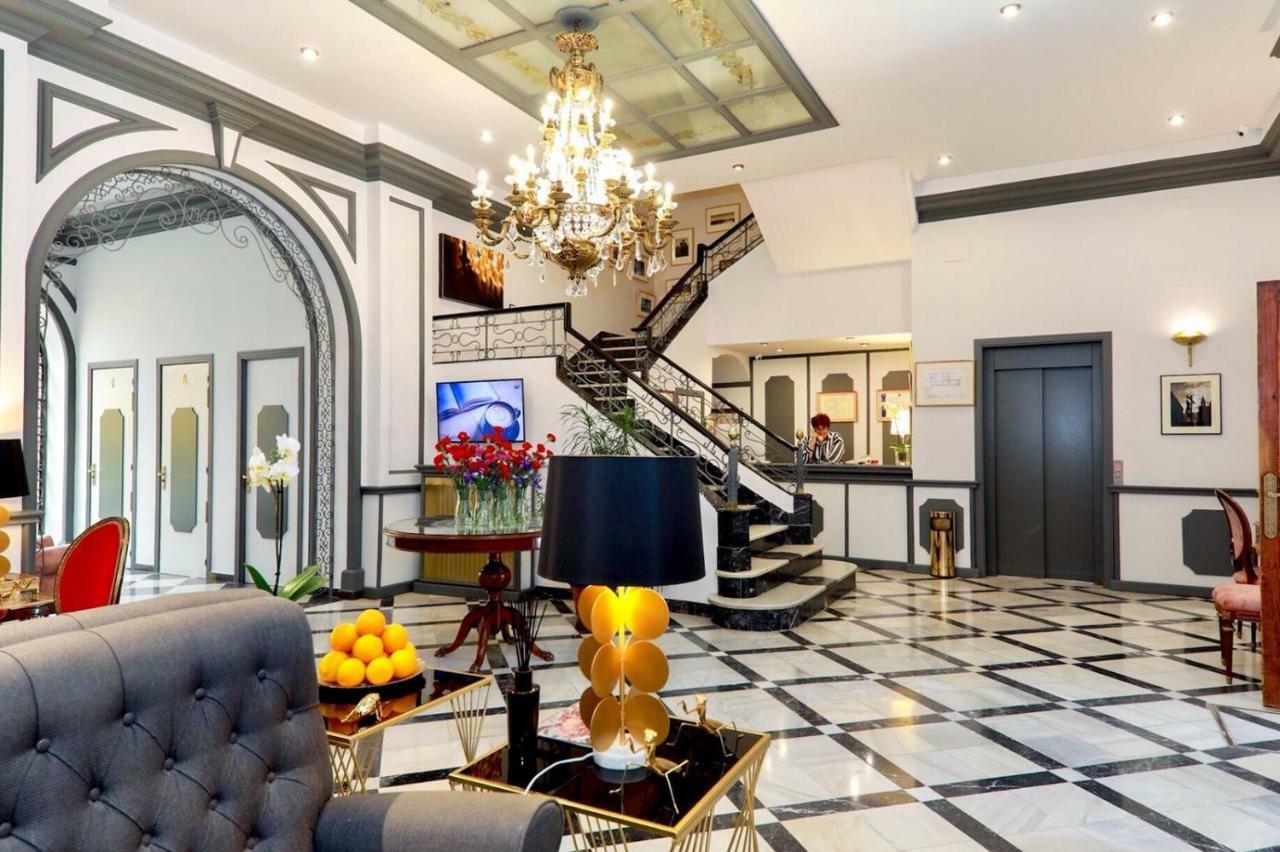 Hotel Sevilla Екстер'єр фото